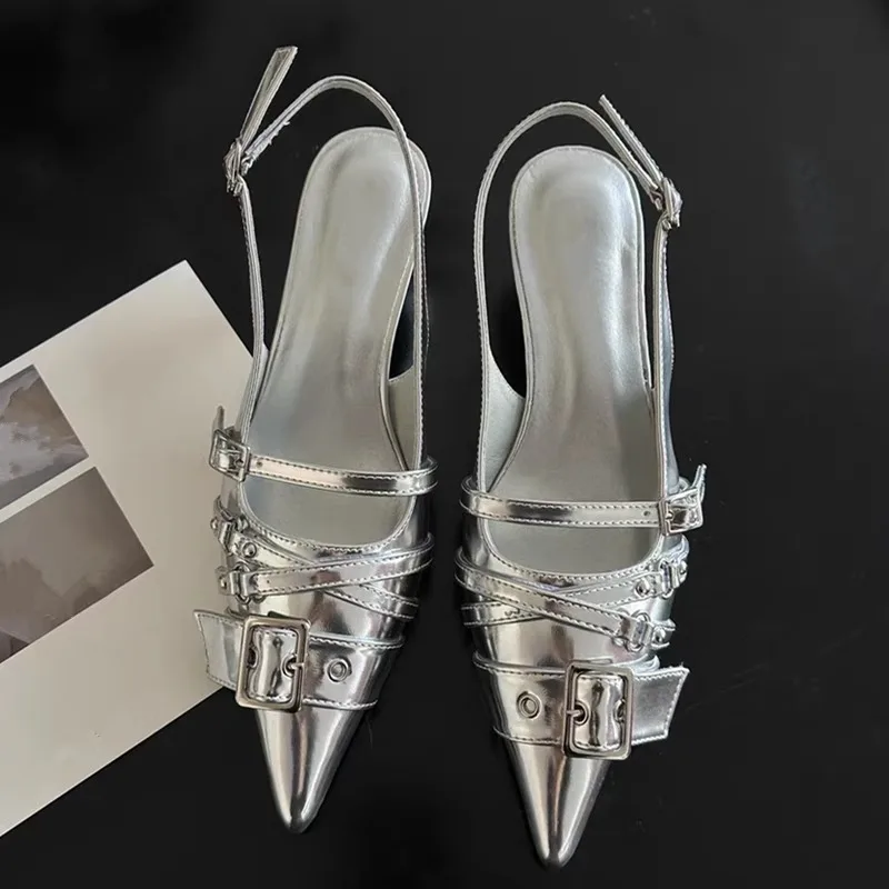 Sivri Burunlu Yüksek Topuklu K - Women'S Accessories Trends 2025 incelemesi ve fiyatı