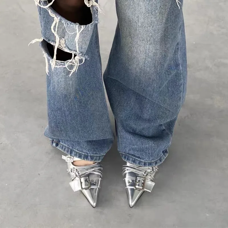 Sivri Burunlu Yüksek Topuklu K - Women'S Accessories Trends 2025 incelemesi ve fiyatı