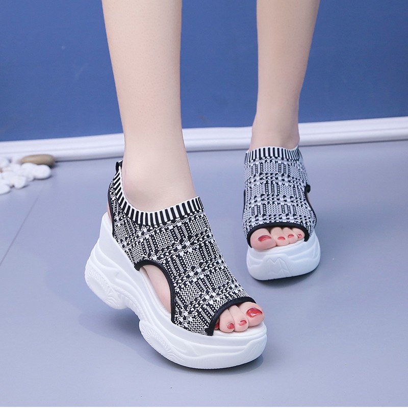 2025 Yaz Kadın Sandaletleri Do - Women'S Accessories Trends 2025 incelemesi ve fiyatı
