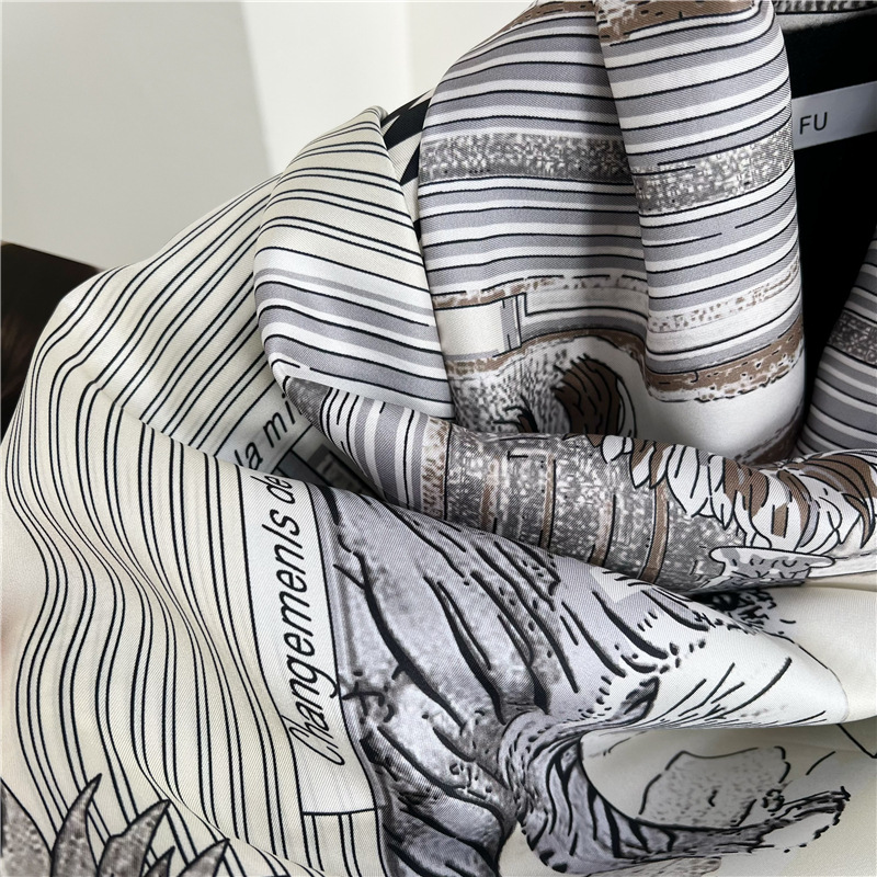 Büyük İpek Eşarplar Markalar T - Accessories Brand For Women incelemesi ve fiyatı